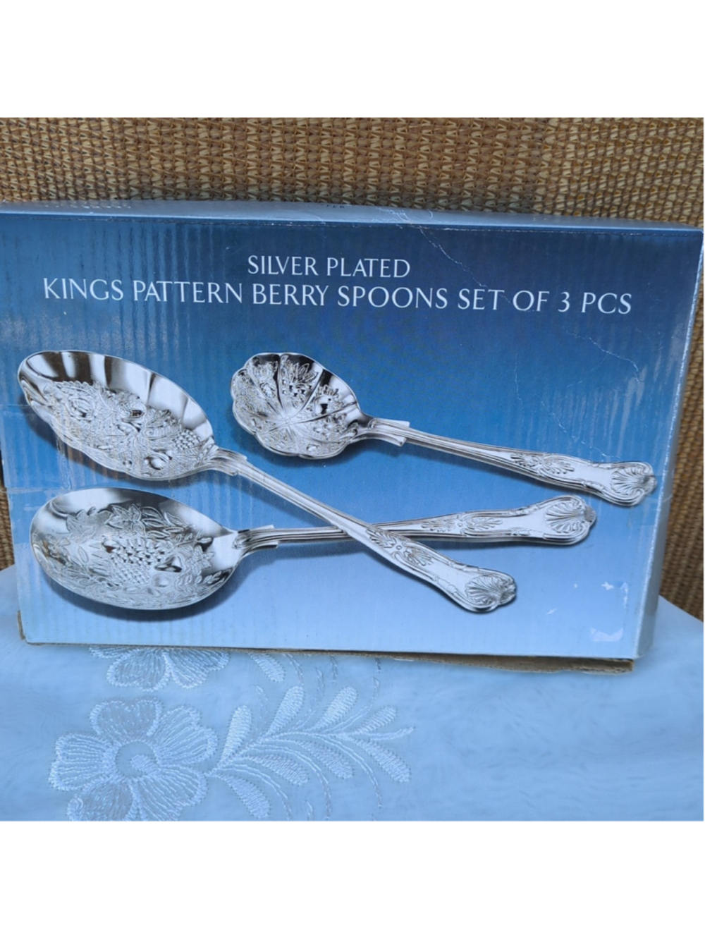 Godinger Silver Art co Kigns Pattern Silver Plated Berry Spoons Set of 3 Pcs